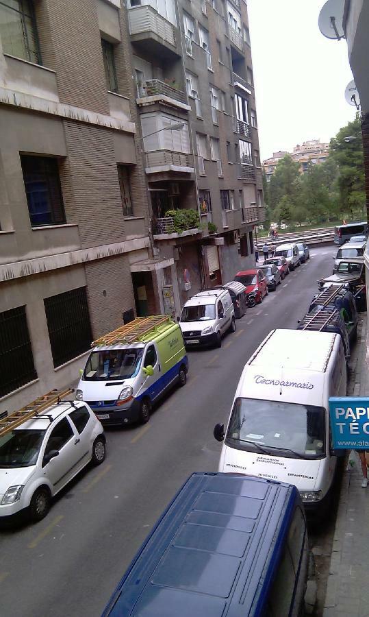Constitucion Suite Confort D Granada Bagian luar foto