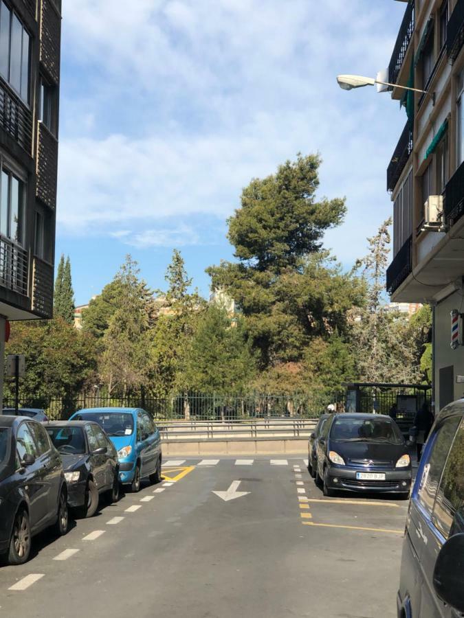Constitucion Suite Confort D Granada Bagian luar foto