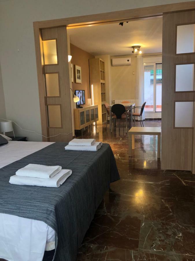 Constitucion Suite Confort D Granada Bagian luar foto